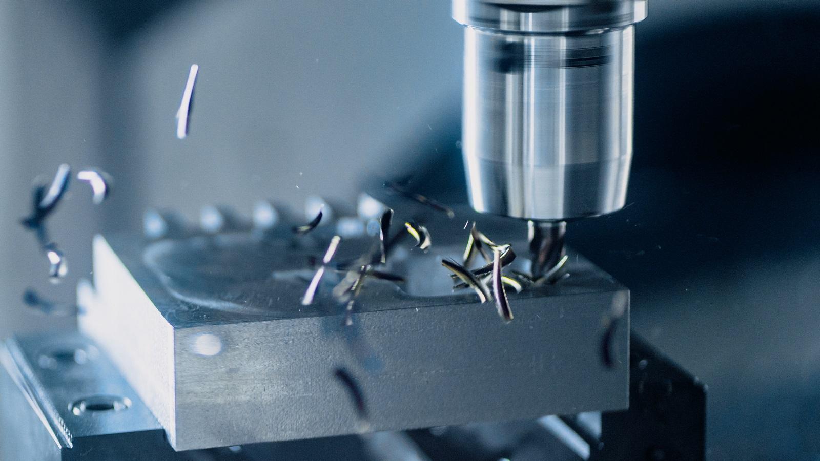 Enhancing Efficiency and Precision: The Crucial Role of Metalworking Lubricants
